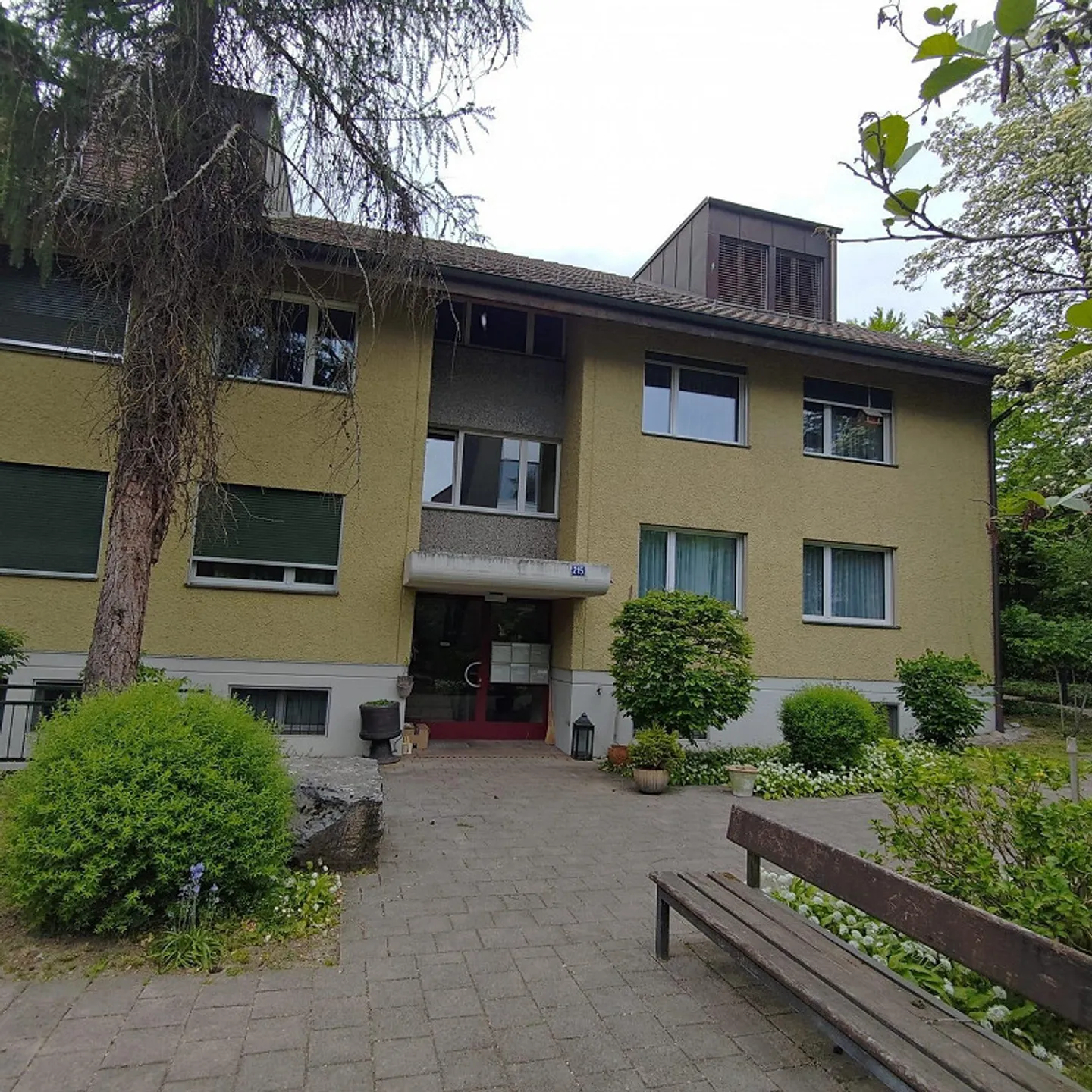 Appartamento affascinante di 2,5 stanze a Wülflingen - Foto 1 di 6