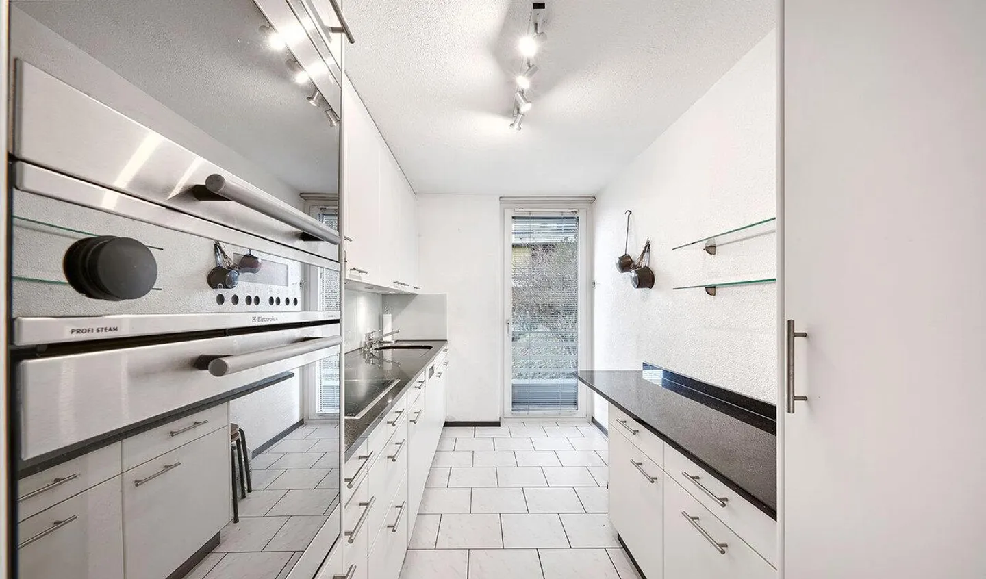 Appartement ensoleillé de 4,5 pièces avec vue sur le Pilatus - Photo 4 sur 8