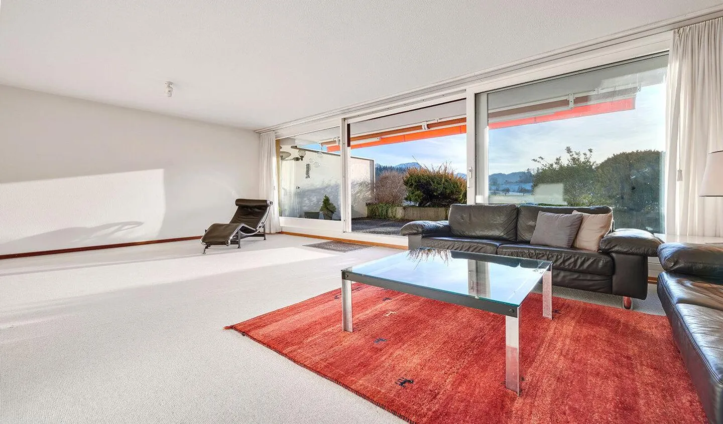 Appartement ensoleillé de 4,5 pièces avec vue sur le Pilatus - Photo 3 sur 8