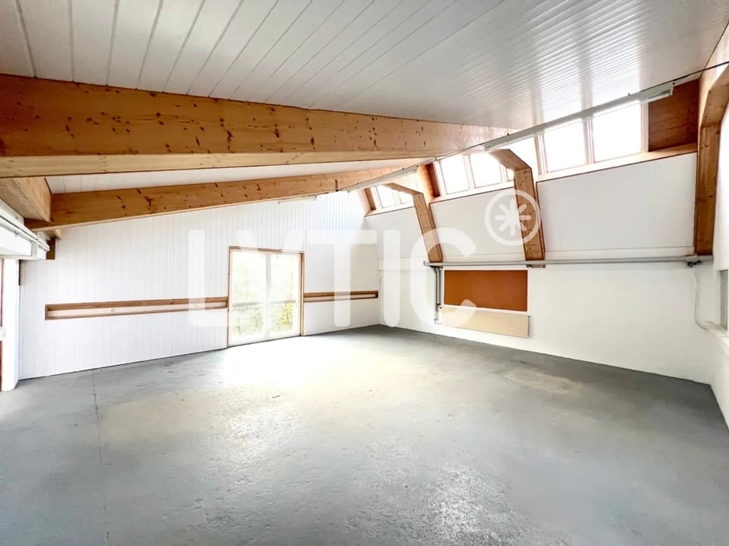 Büros, teilbare Räumlichkeiten von 712 m2 zur Miete in Cossonay - Foto 3 von 7