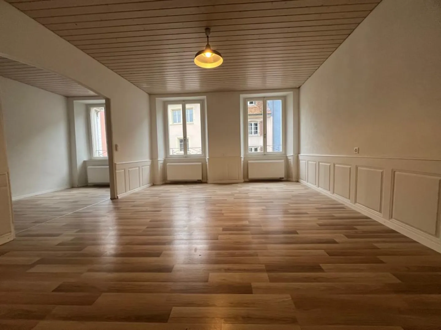 Residential building - Photo 10 of 13