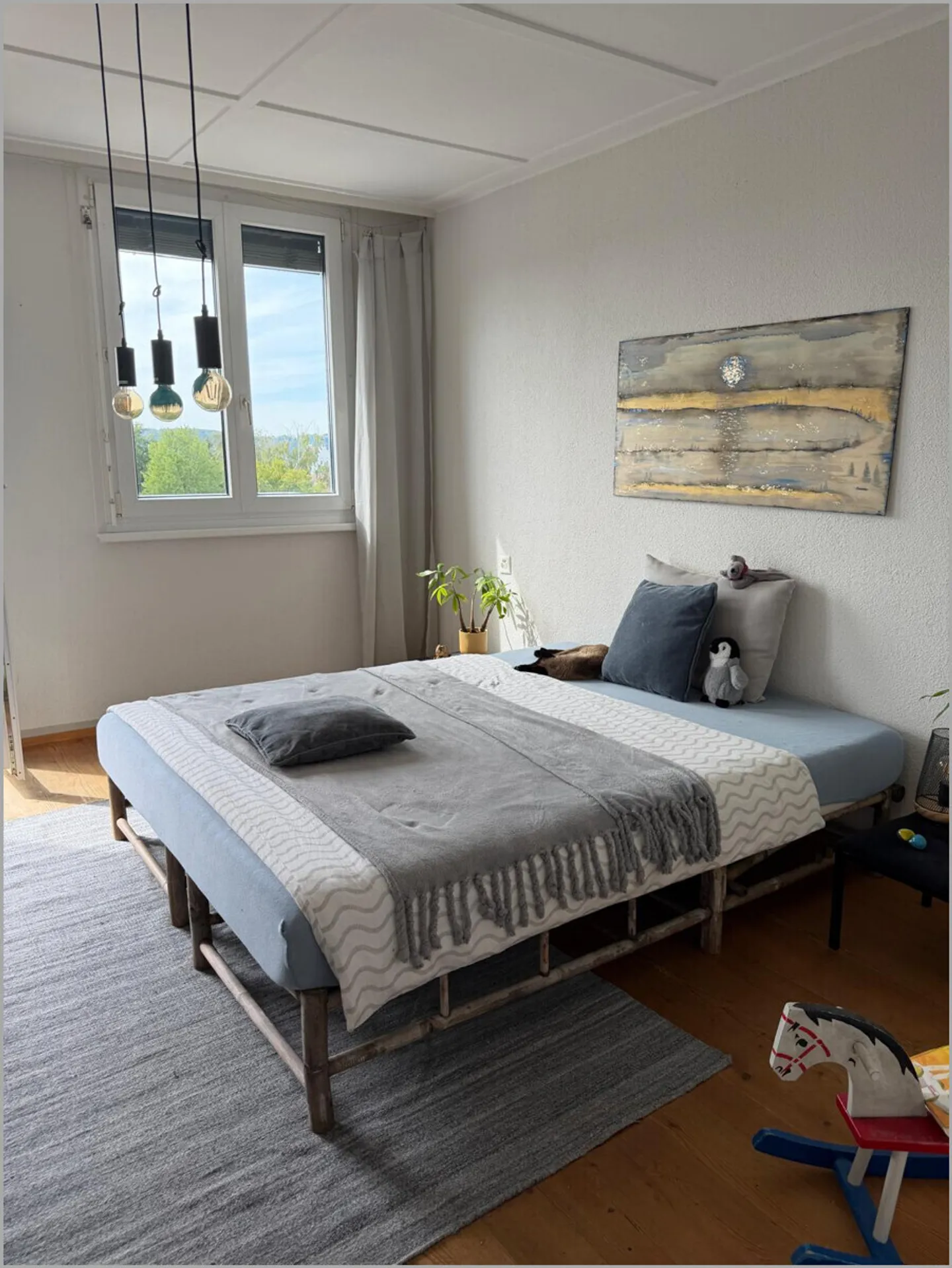 Charming Penthouse with Terrace - Photo 8 of 11