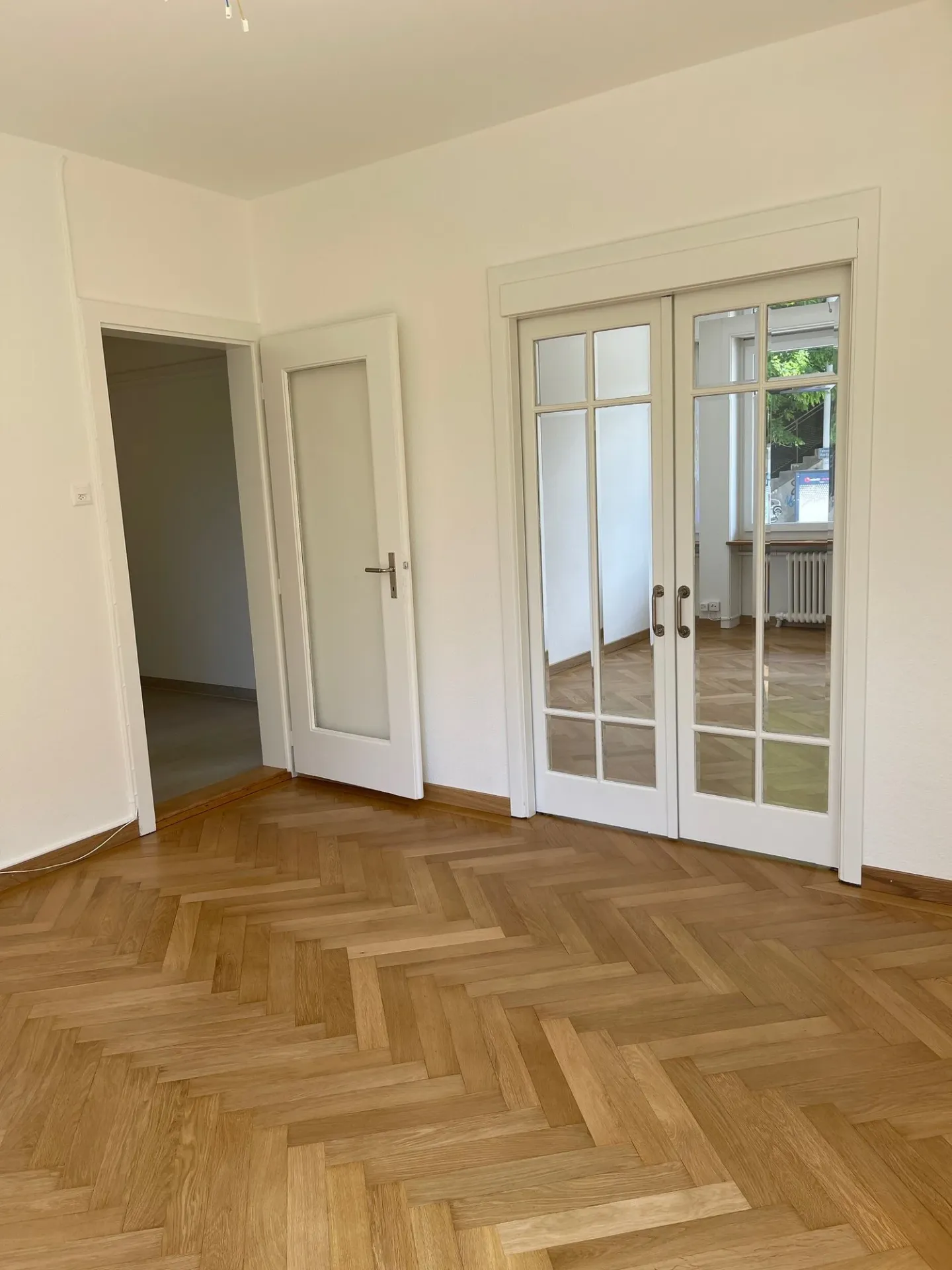 Tolle 4.5-Zimmer-Wohnung im Altbau an der General-Dufour-Strasse in Biel - Foto 3 di 12