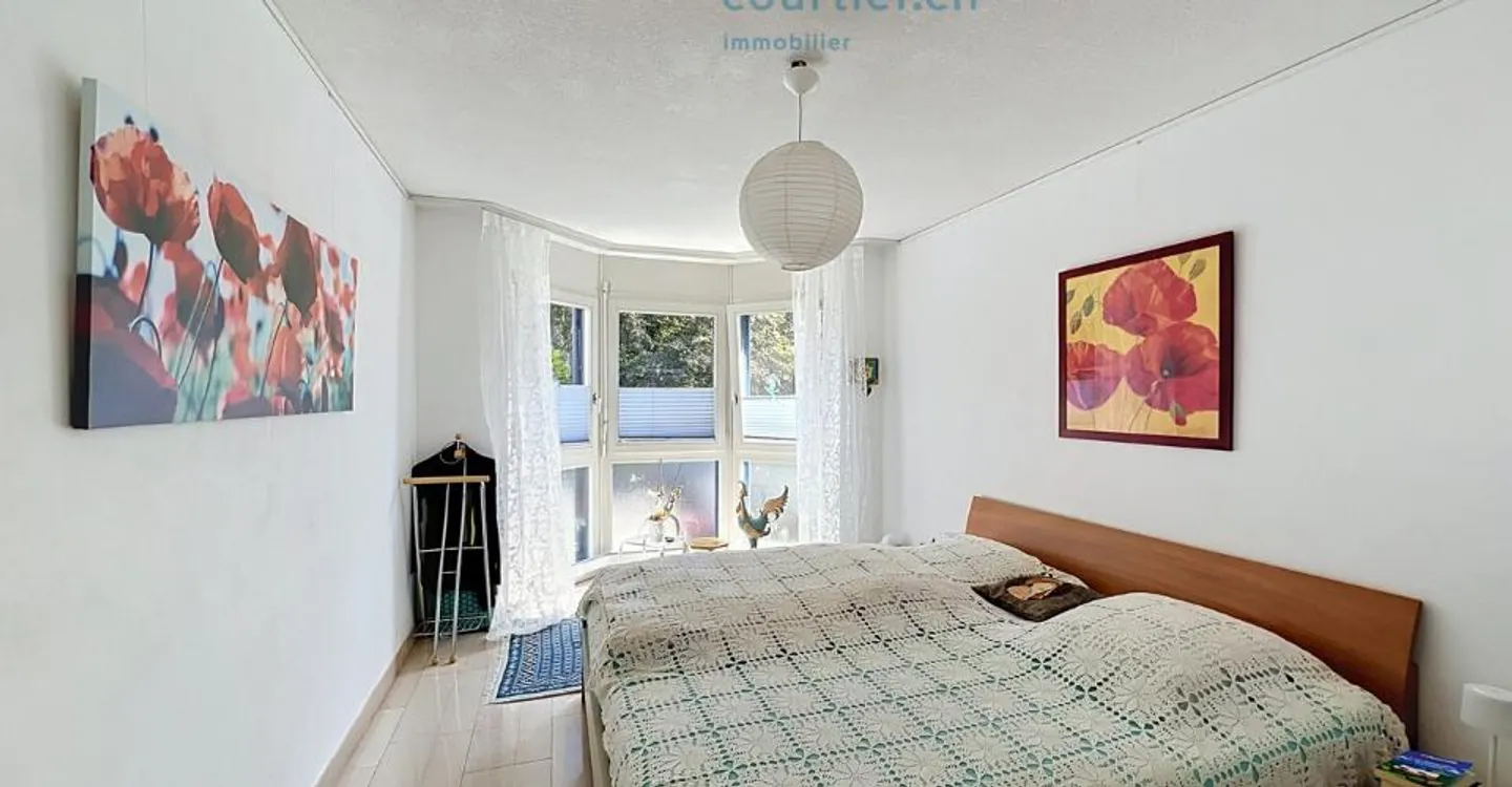 Charming Apartment with Garden - Photo 12 of 13