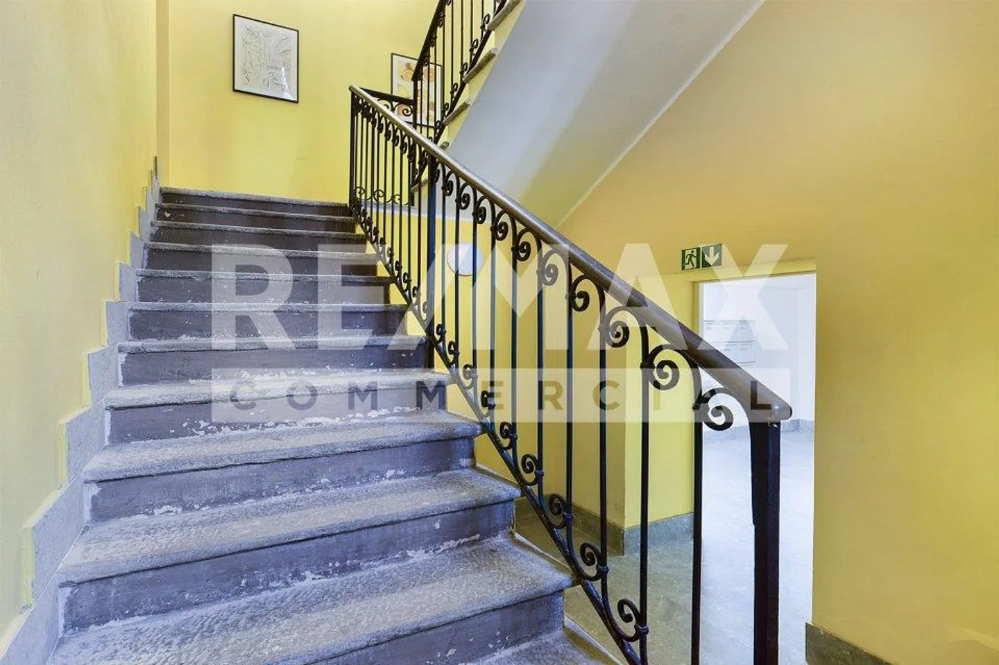 Interesting yield property with 14 residential units - Photo 6 of 13