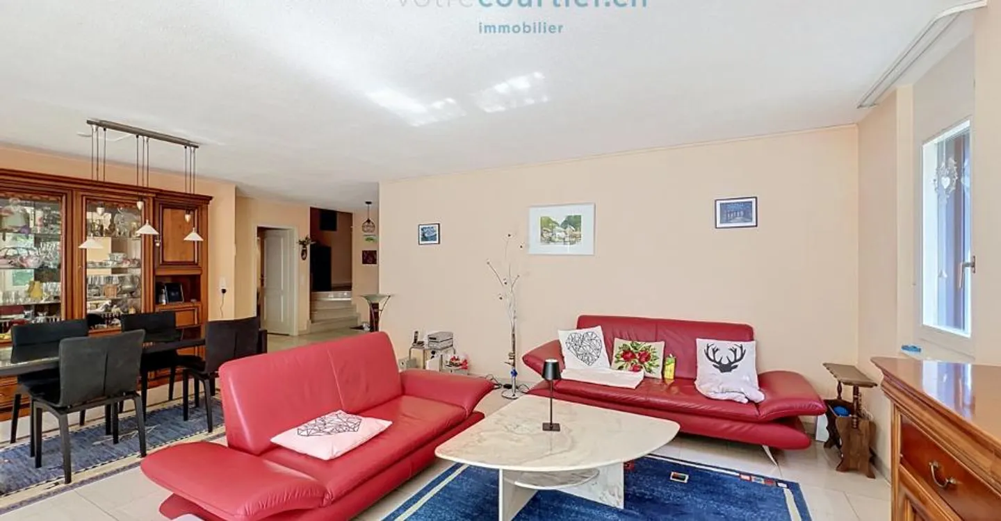 Charming Apartment with Garden - Photo 5 of 13