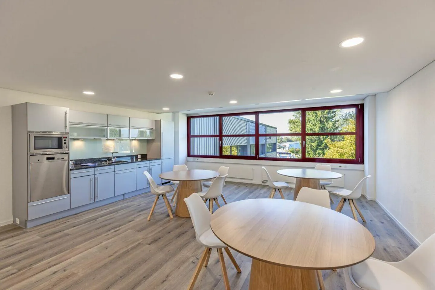 Bright office with 44 m² in Staad - Photo 5 of 7