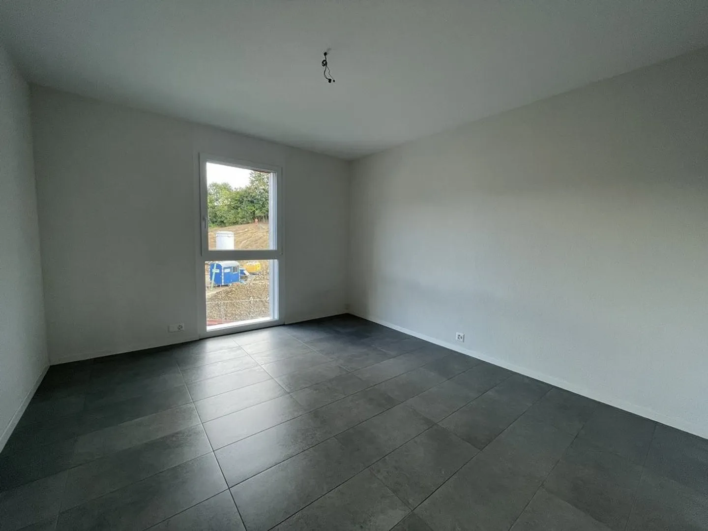 Wunderschöne 4,5-Zimmer-Wohnung mit Balkon und Garage - Foto 6 von 8