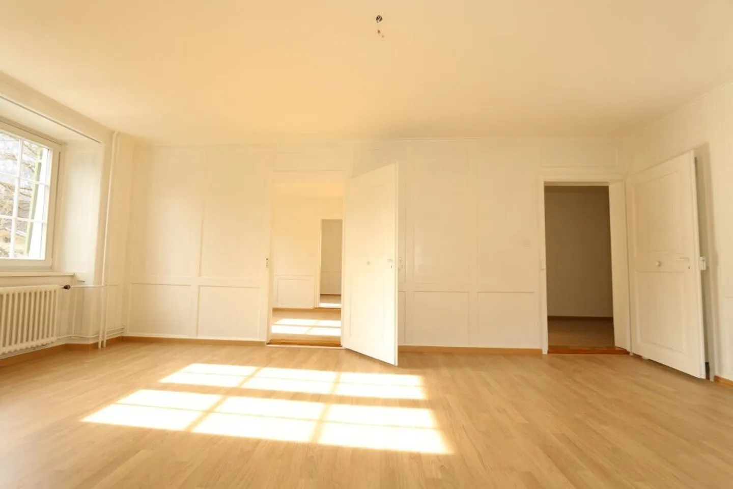 Modern & Hell, Exclusive Living Experience! - Photo 5 of 11