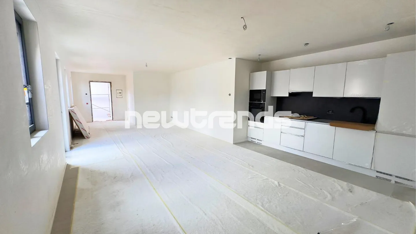 Pura/Caslano: new 3.5 rooms with balcony - Photo 7 of 16