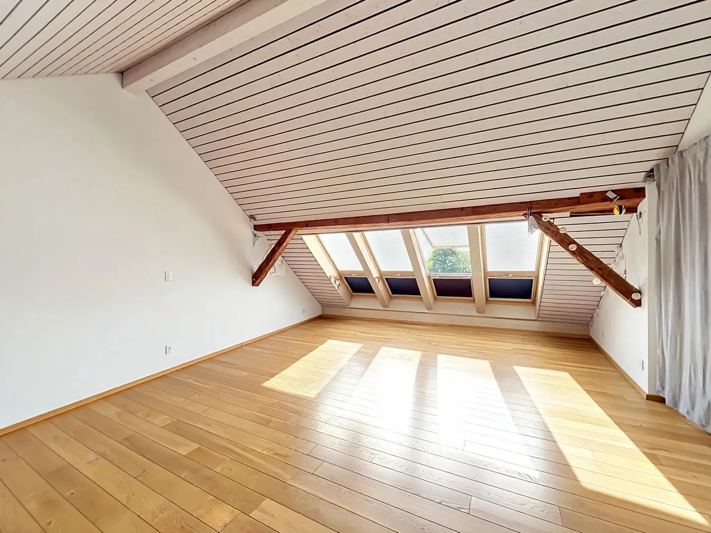 Appartamento duplex di charme di 5,5 stanze - Foto 7 di 13