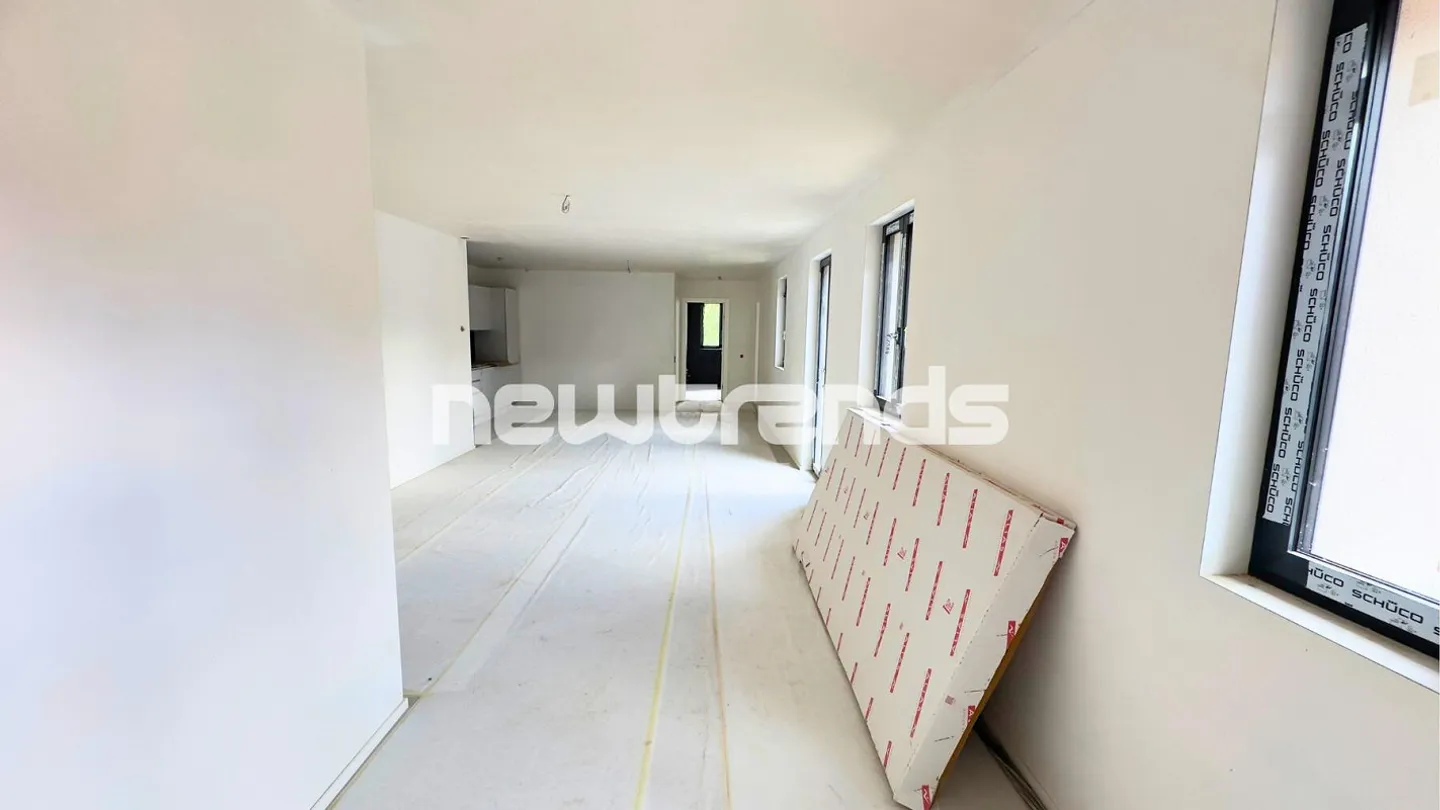 Pura/Caslano: new 3.5 rooms with balcony - Photo 10 of 16