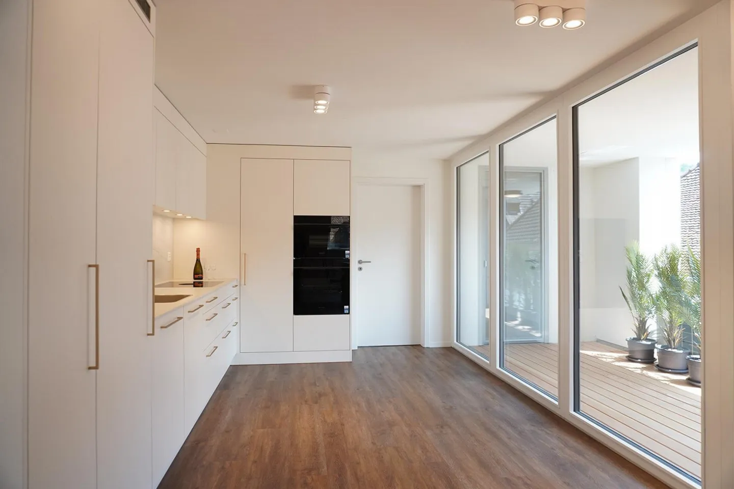 Central and Exclusive Living - Photo 1 of 15