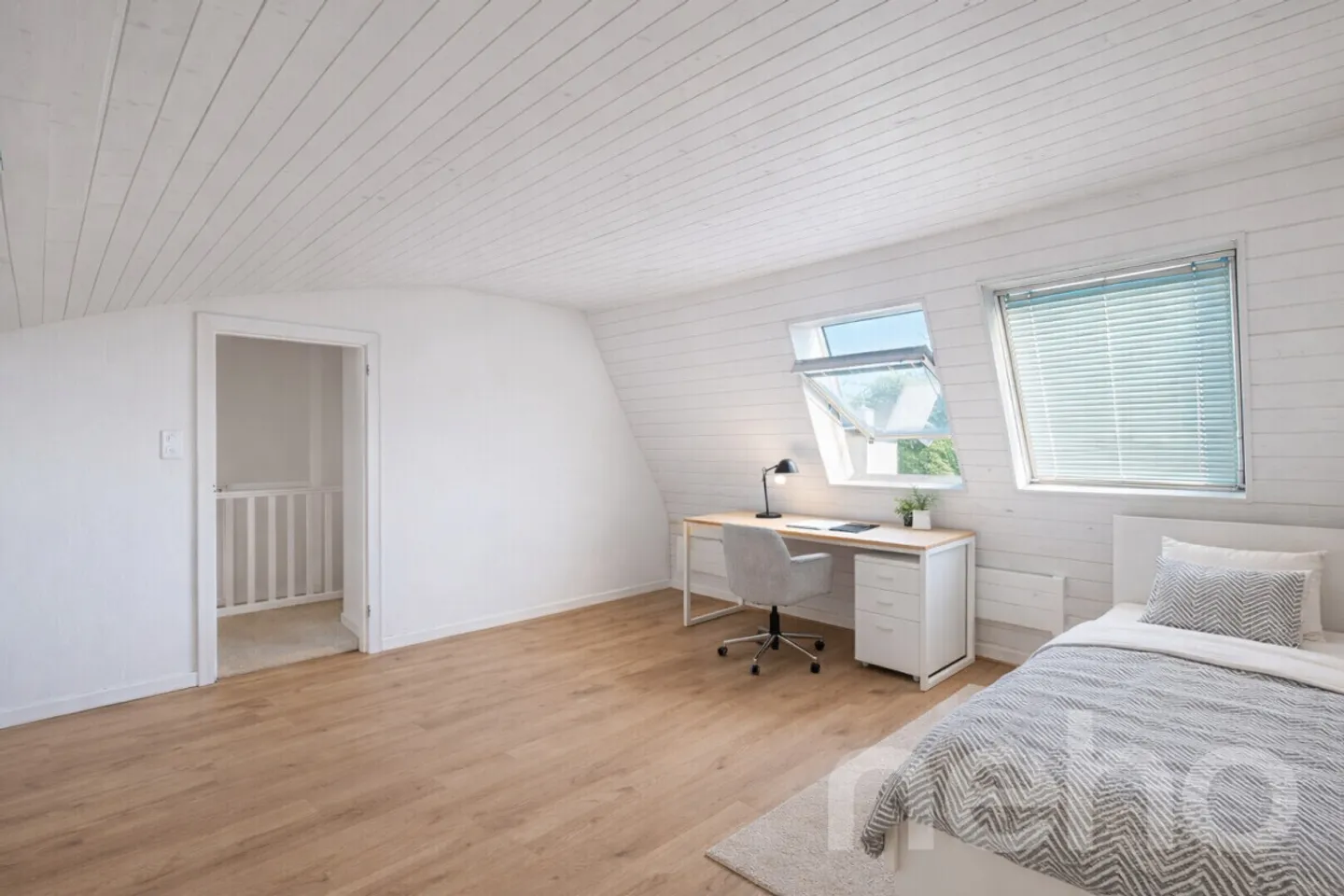 Attraktives 6.5-Zimmer Doppeleinfamilienhaus - Photo 10 sur 11