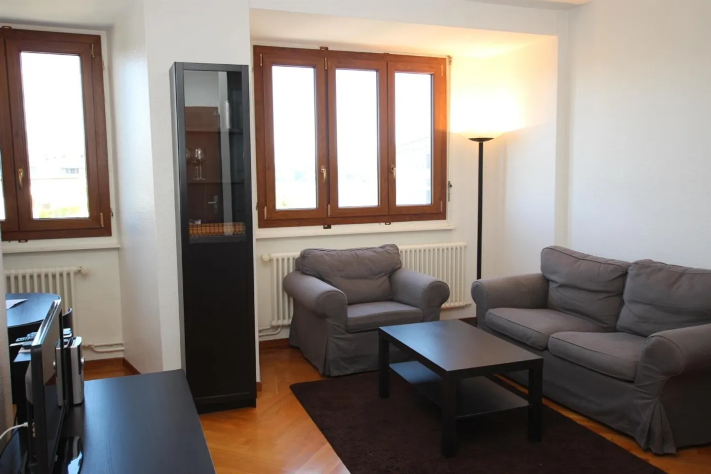 Charmantes Studio mit Seeblick - Foto 1 von 8