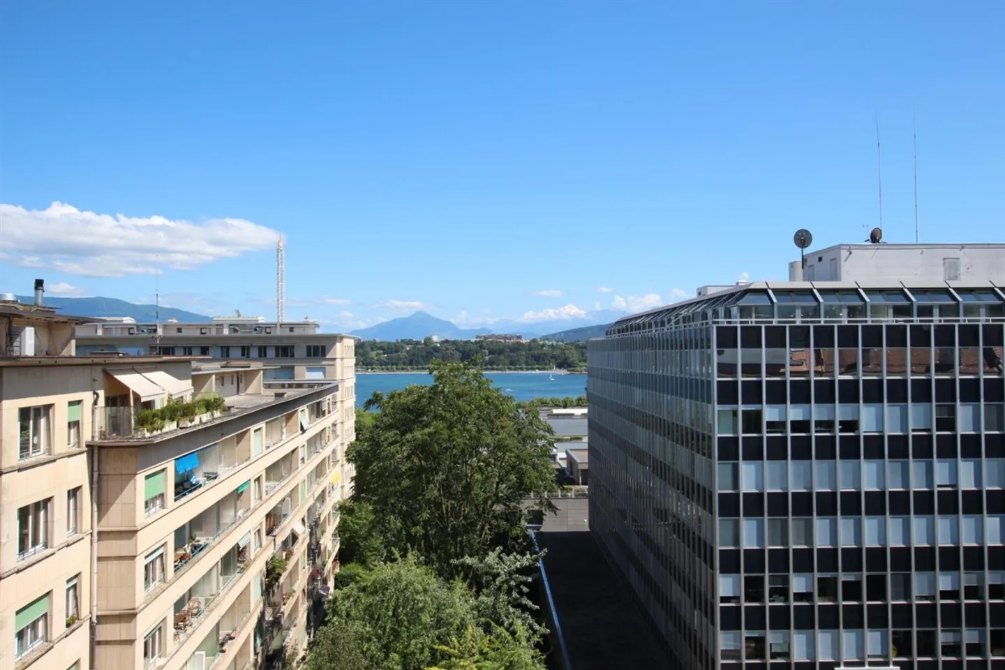 Charmantes Studio mit Seeblick - Foto 4 von 8