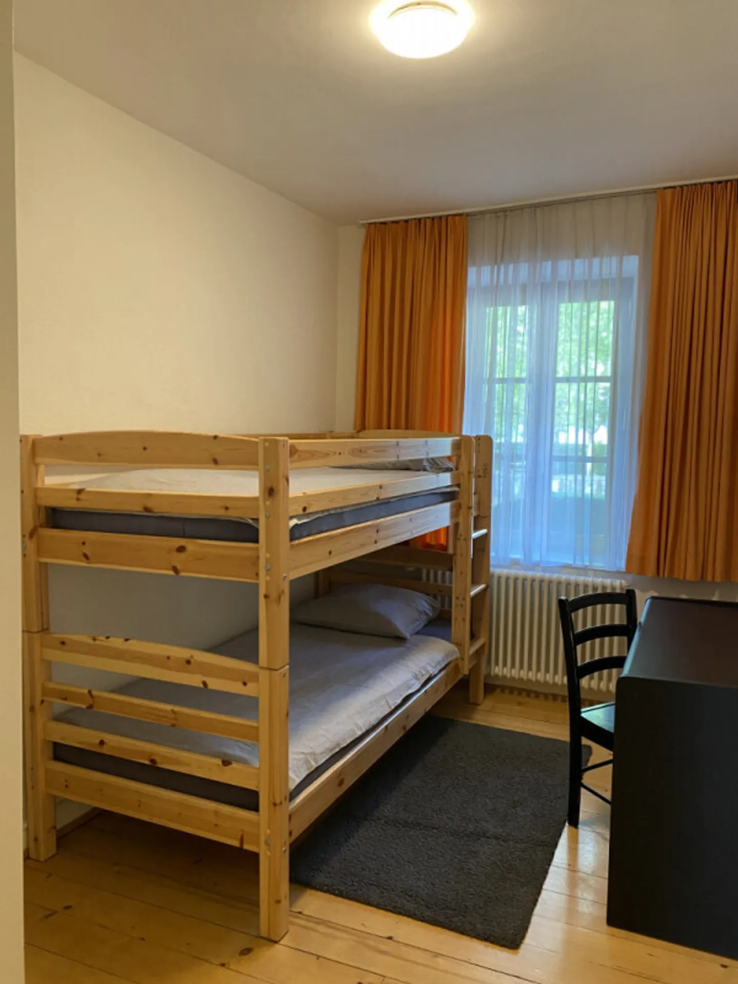 4-room apartment - Photo 8 of 9