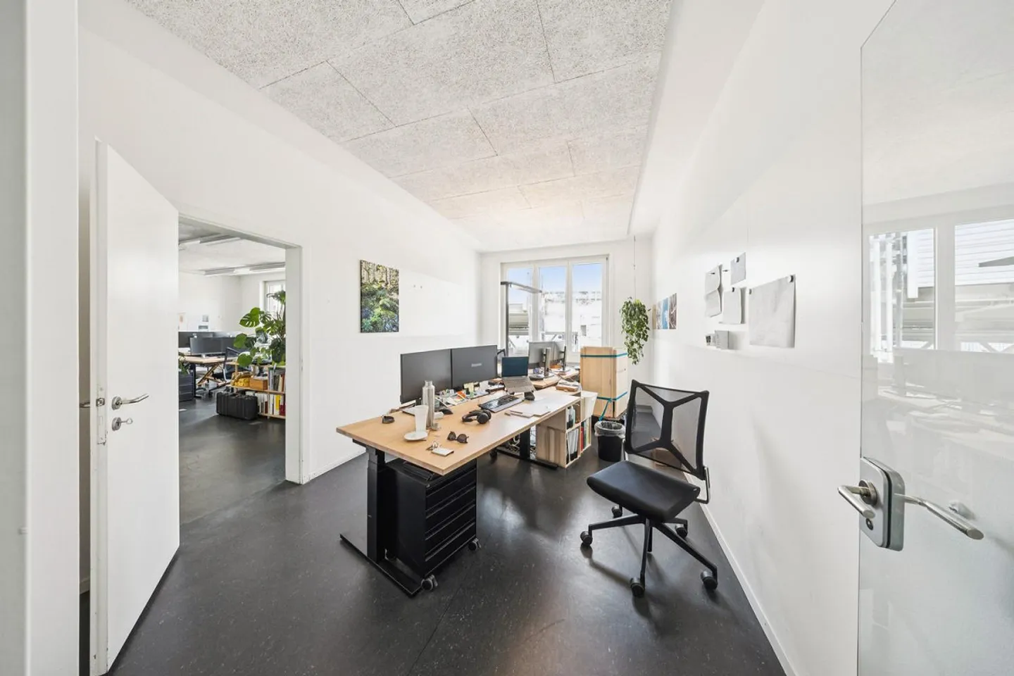 Spazio commerciale di 510 m2 - Foto 10 di 13