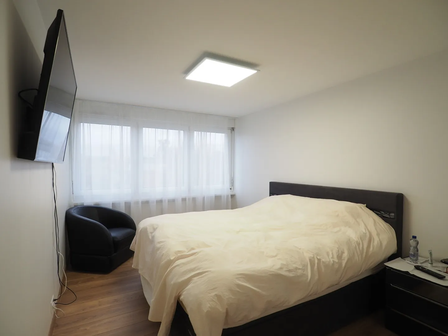 Appartement moderne proche du centre avec balcon - Photo 7 sur 11