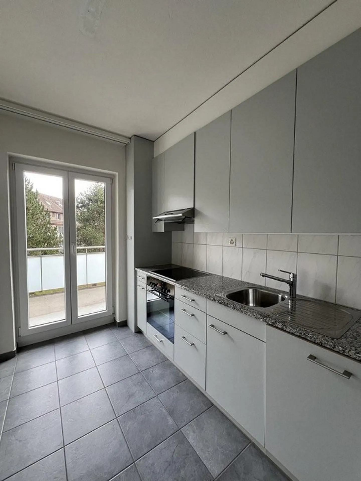 Charmante Altbauwohnung im schönen Wipkingen - Foto 3 di 7