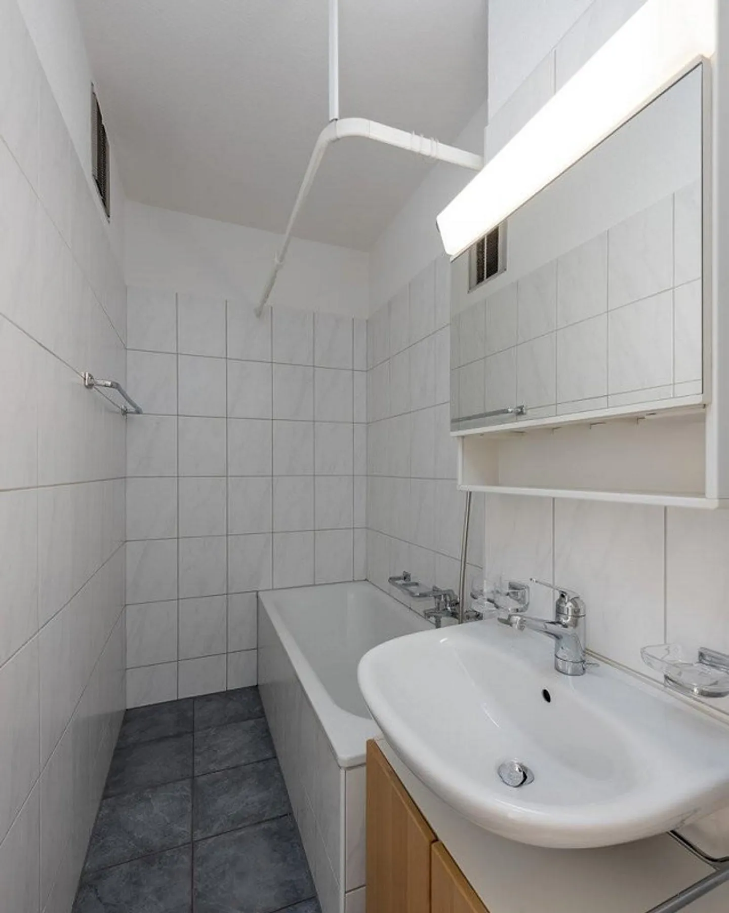 Charmante Altbauwohnung im schönen Wipkingen - Foto 4 di 7