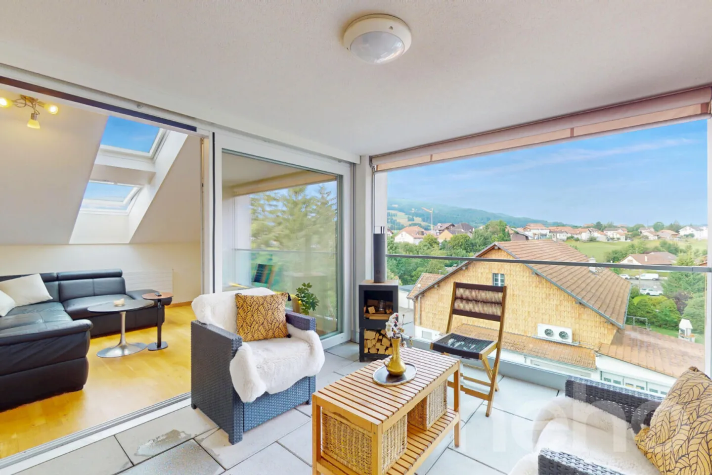 Attique à vendre - Photo 3 sur 12