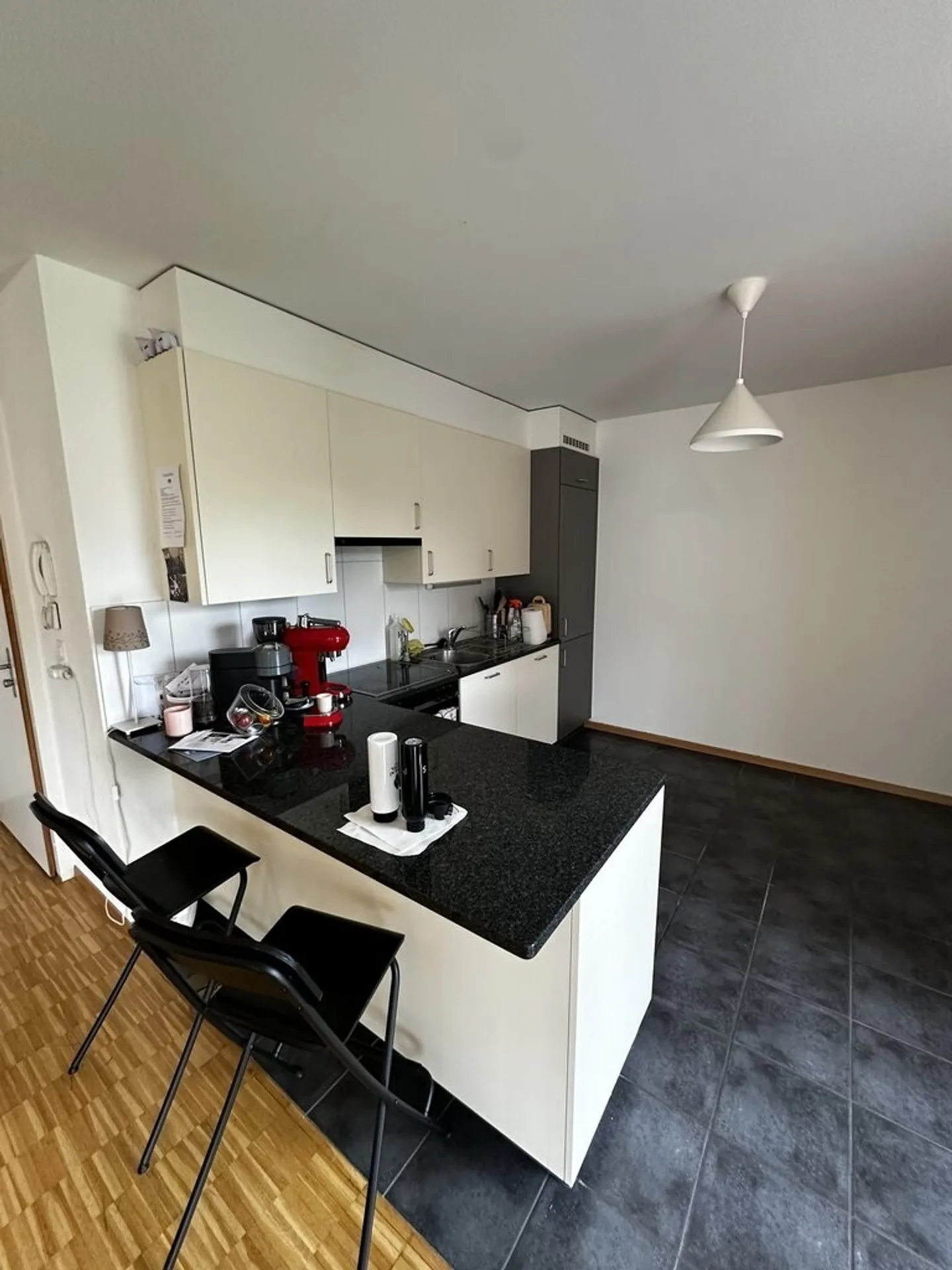 Magnifique appartement à louer ! - Photo 3 sur 9