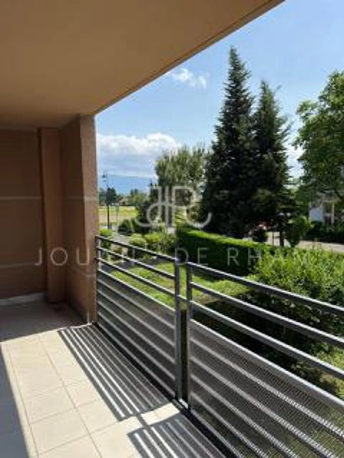 Schöne 3,5-Zimmer-Wohnung mit Aussicht in Founex - Foto 7 von 8