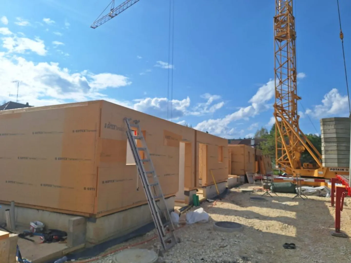 Residential building for sale - Photo 9 of 10