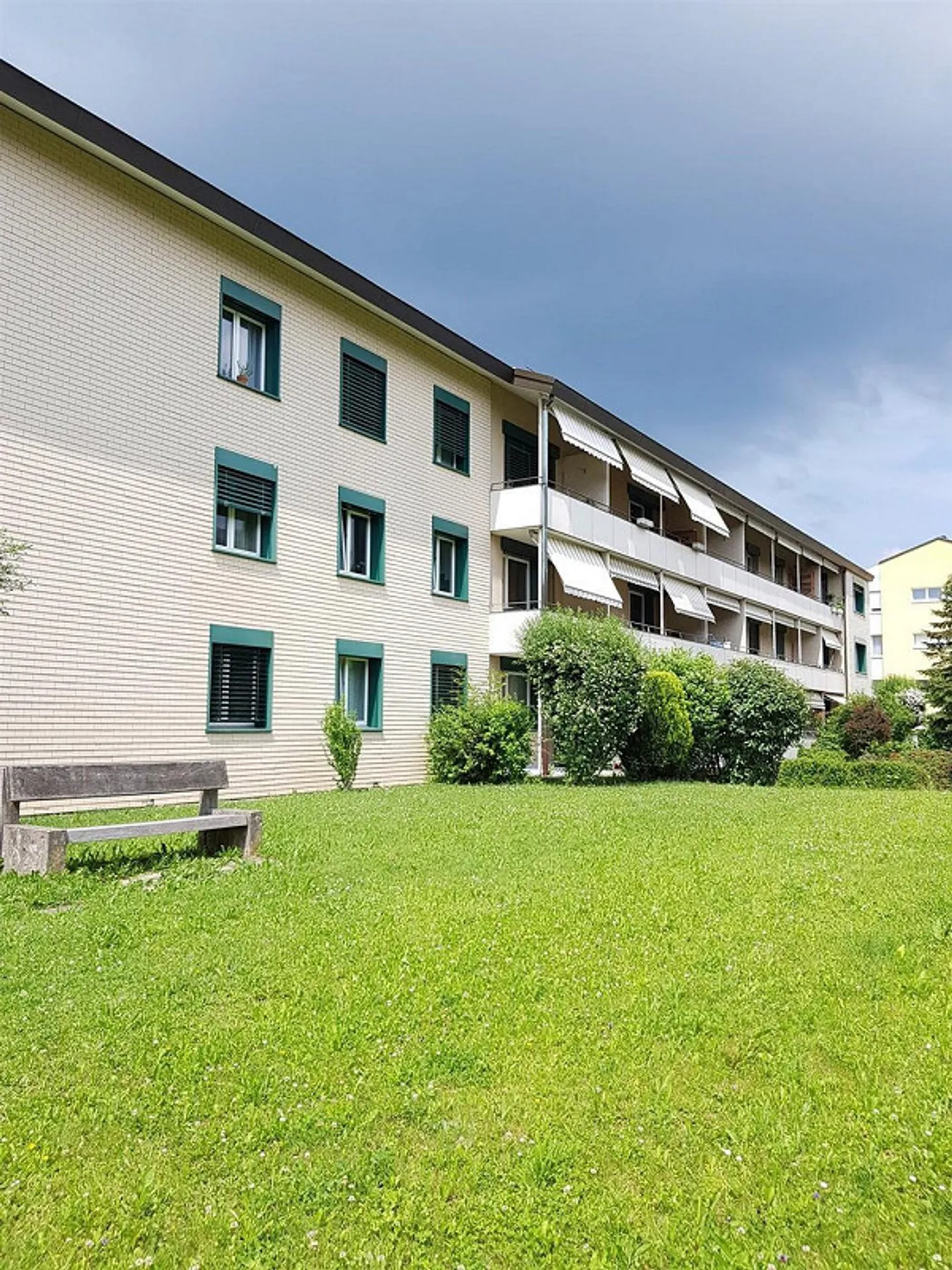 Helles Zuhause im Grünen - Foto 1 von 13