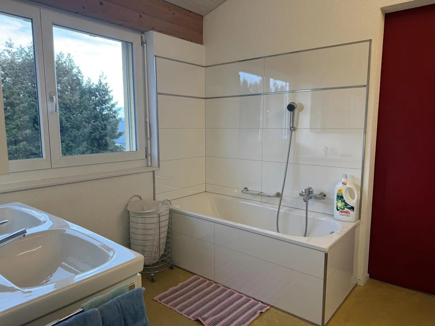 Proprietà commerciale con appartamento - Foto 10 di 17