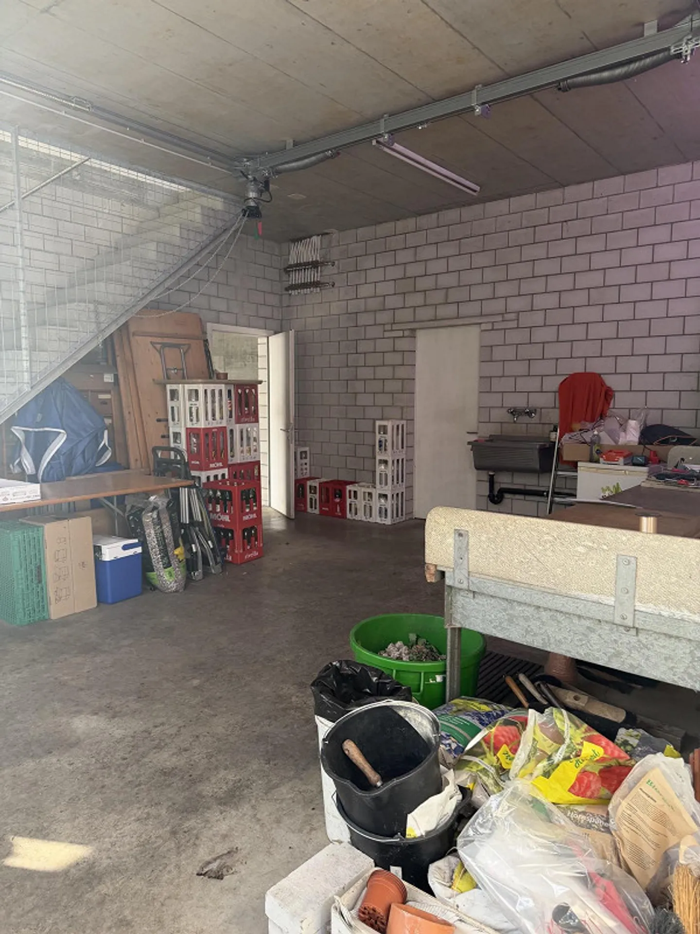 Proprietà commerciale con appartamento - Foto 15 di 17