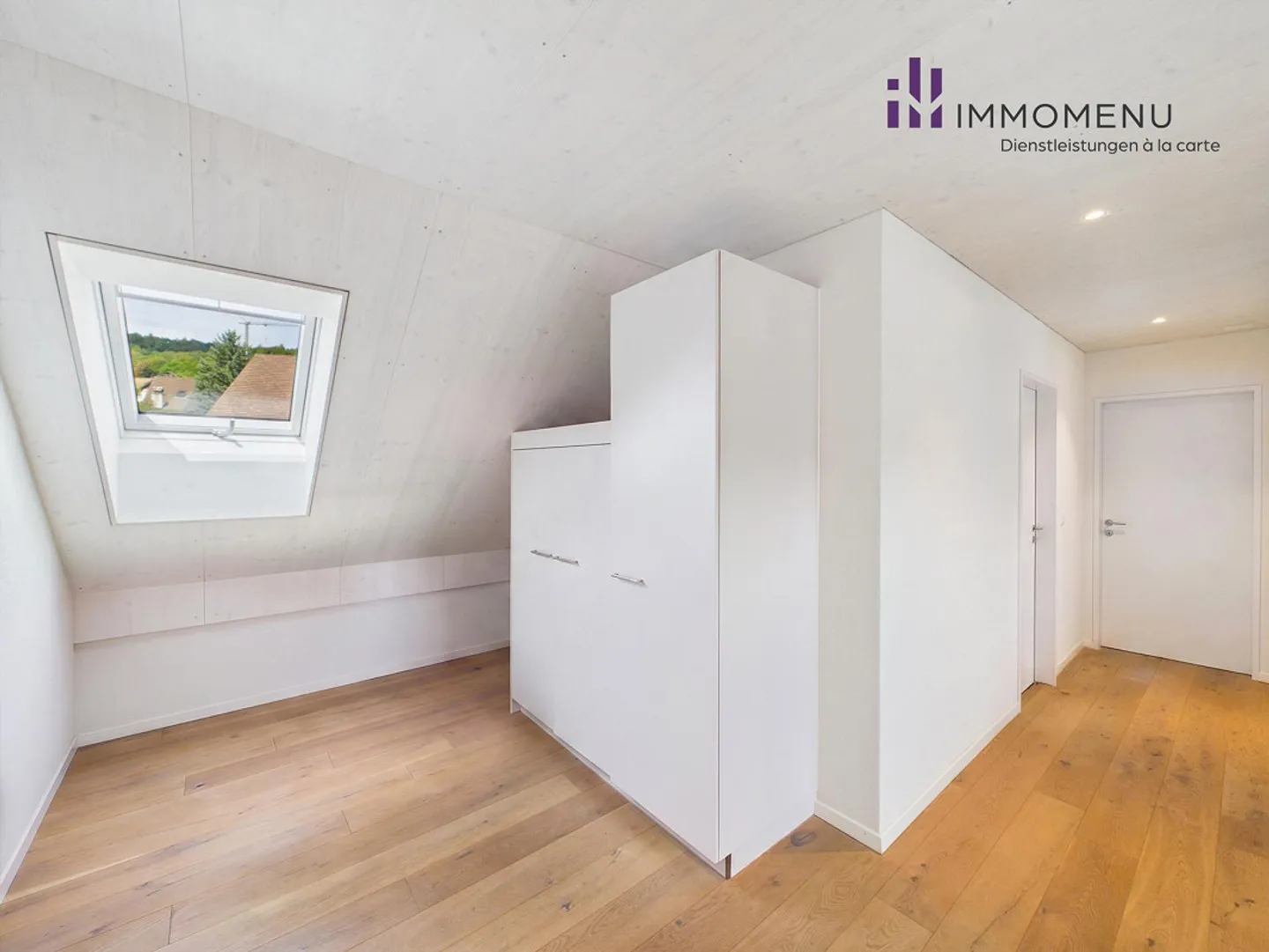 Apartment for rent - Photo 4 of 10