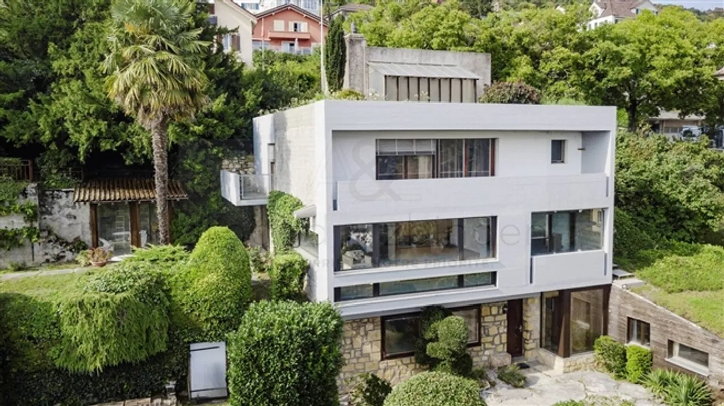 «Prächtige zeitgenössische Villa» - Foto 1 von 7