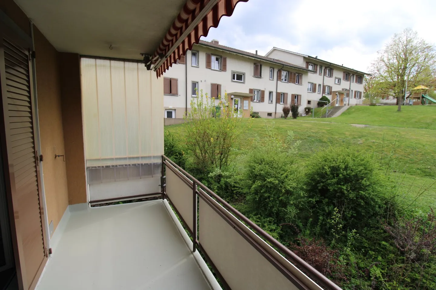 Charmante 3-Zimmer-Wohnung mit Balkon in Biel - Foto 11 von 13