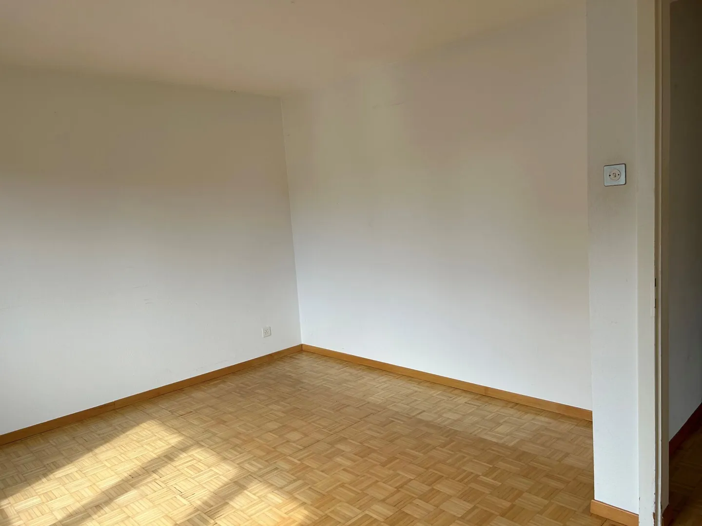 Appartamento affascinante con 3 camere in un quartiere tranquillo - Foto 8 di 9