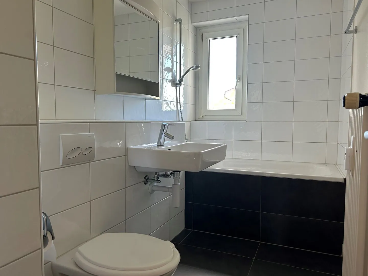 Appartamento affascinante con 3 camere in un quartiere tranquillo - Foto 4 di 9