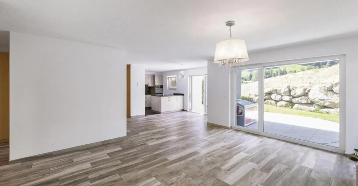 Geräumige 3-Zimmer 1-2 Erdgeschosswohnung von 107 m² - Foto 7 von 13
