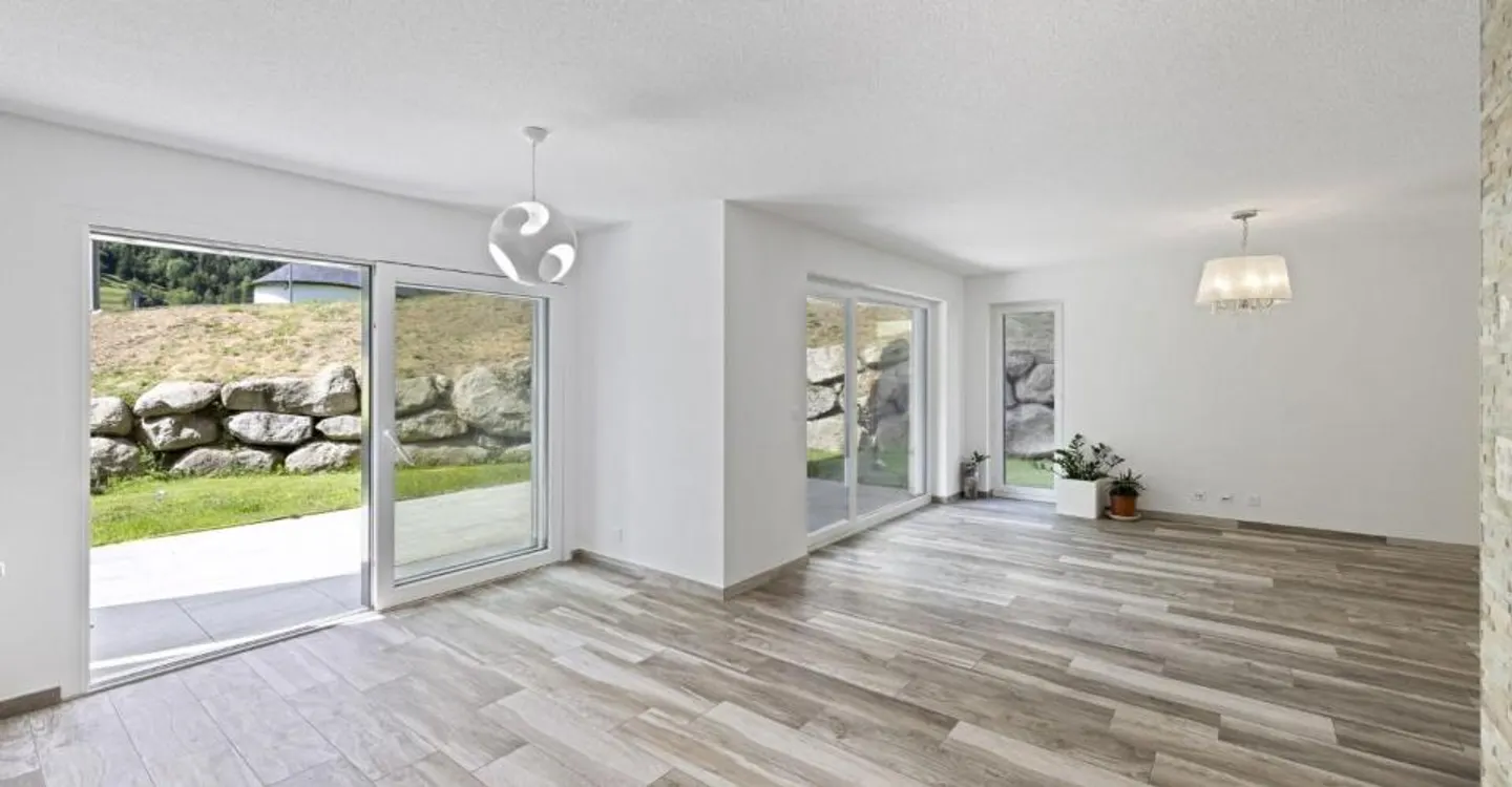Geräumige 3-Zimmer 1-2 Erdgeschosswohnung von 107 m² - Foto 9 von 13