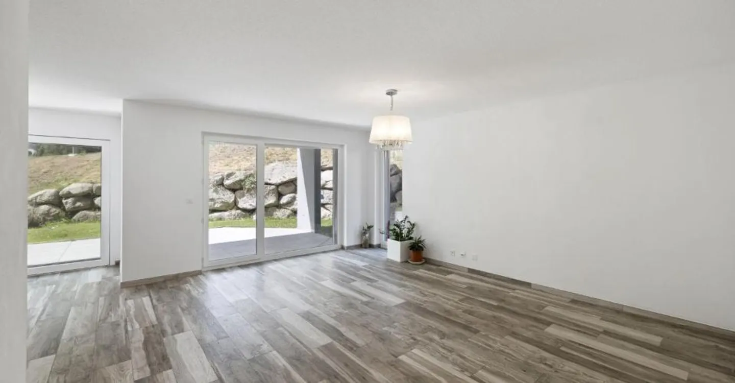 Geräumige 3-Zimmer 1-2 Erdgeschosswohnung von 107 m² - Foto 11 von 13