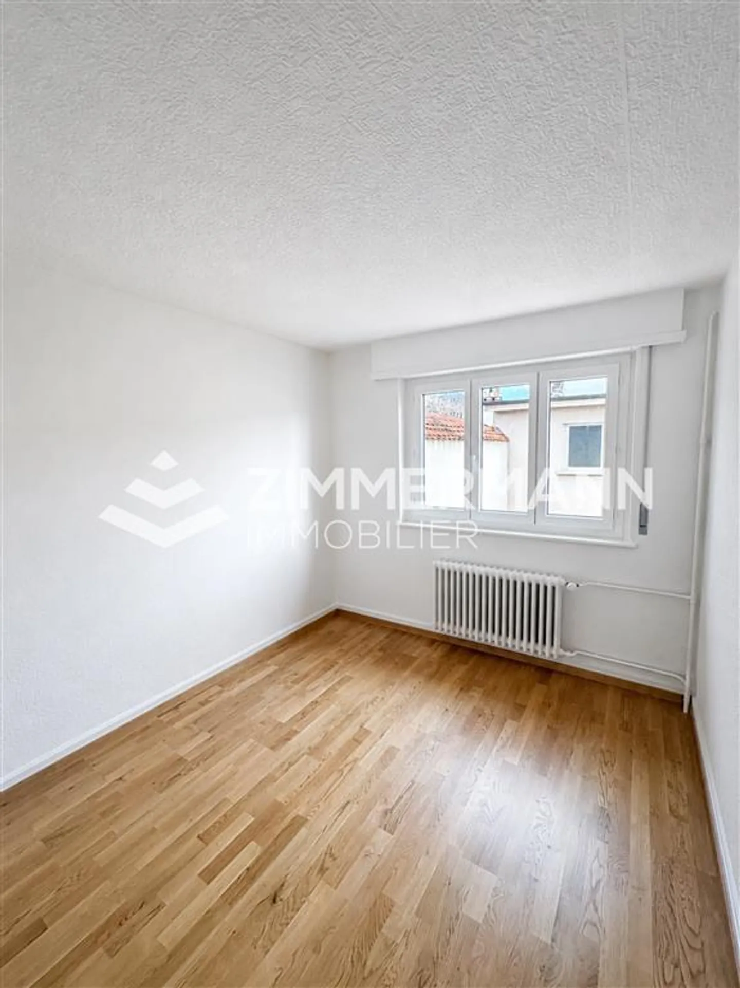 Renovated Apartment in Payerne - Photo 3 of 4