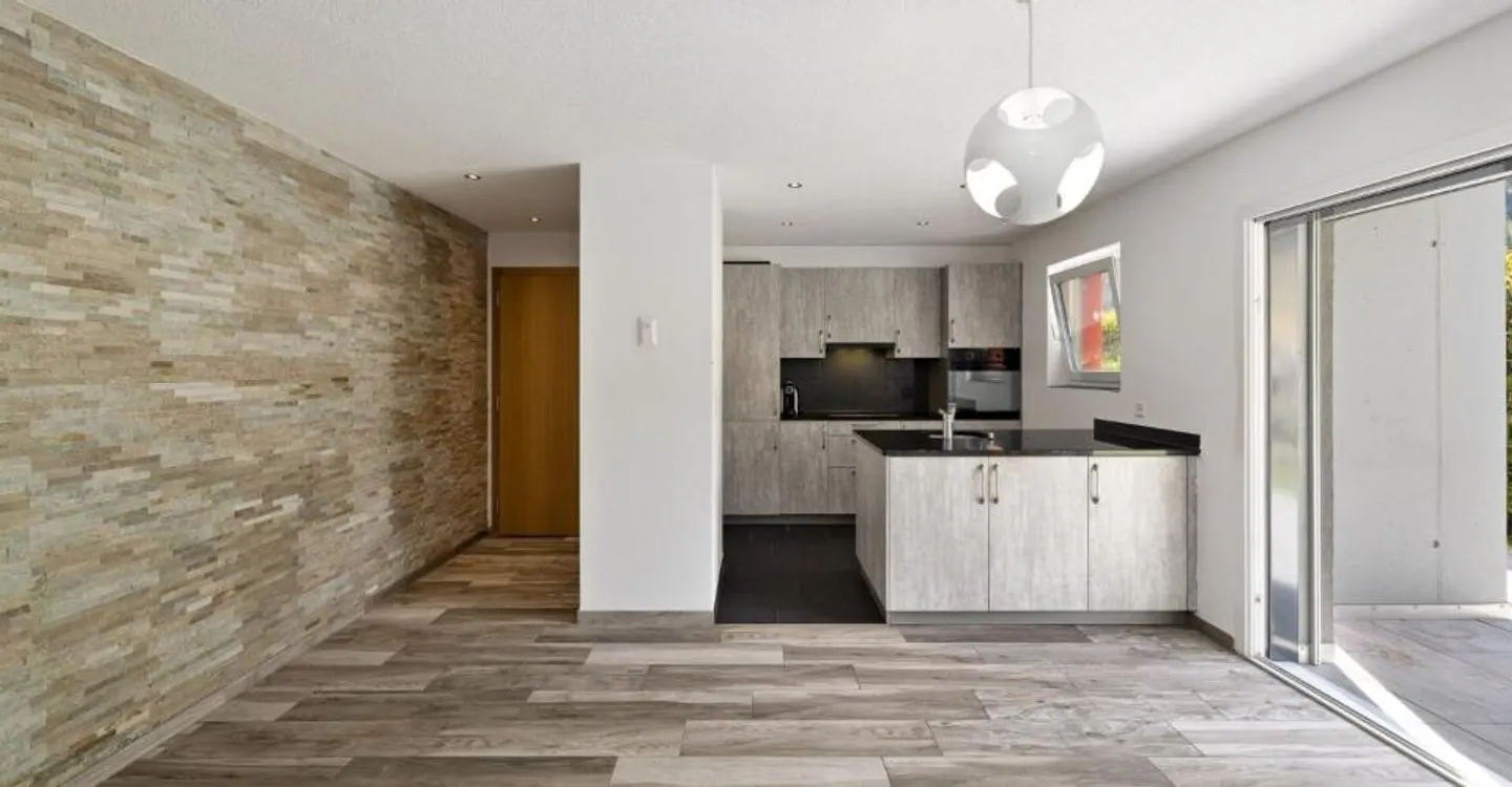 Geräumige 3-Zimmer 1-2 Erdgeschosswohnung von 107 m² - Foto 4 von 13