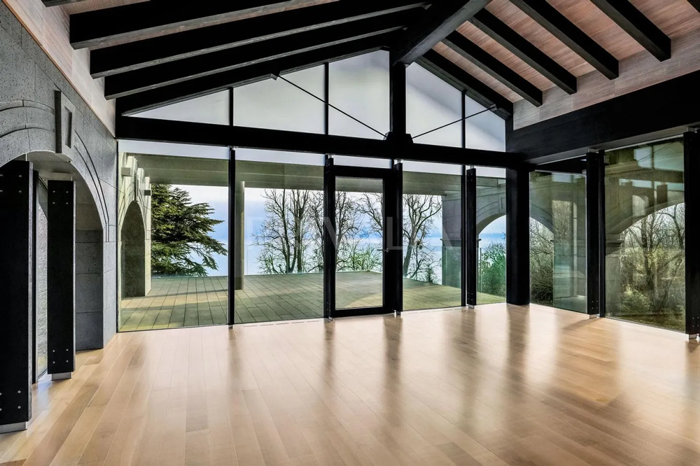 Propriété contemporaine d'exception avec accès privé au lac - Foto 2 di 6