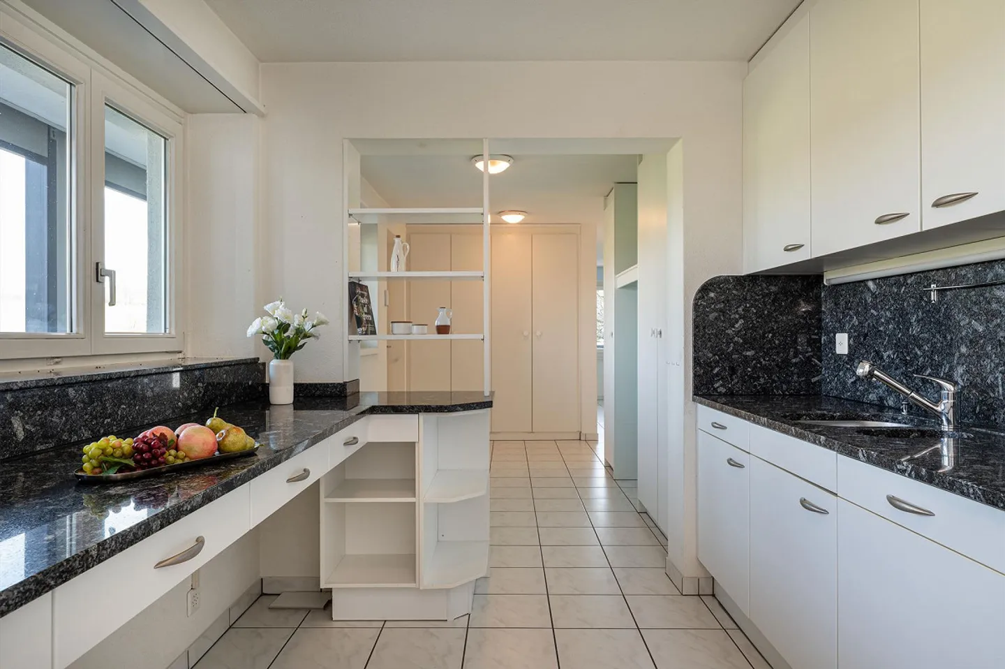 Vivere al confine della foresta con vista sul verde - Foto 2 di 13