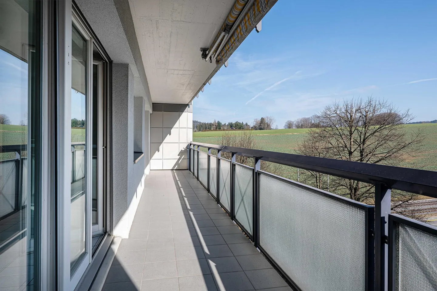 Vivere al confine della foresta con vista sul verde - Foto 6 di 13