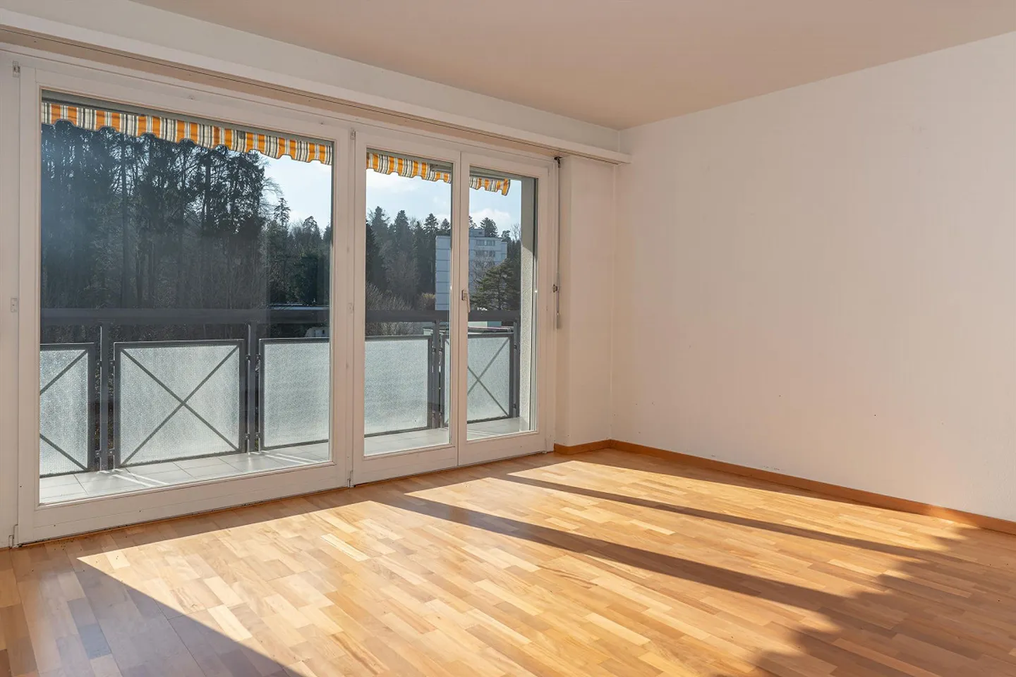 Vivere al confine della foresta con vista sul verde - Foto 7 di 13