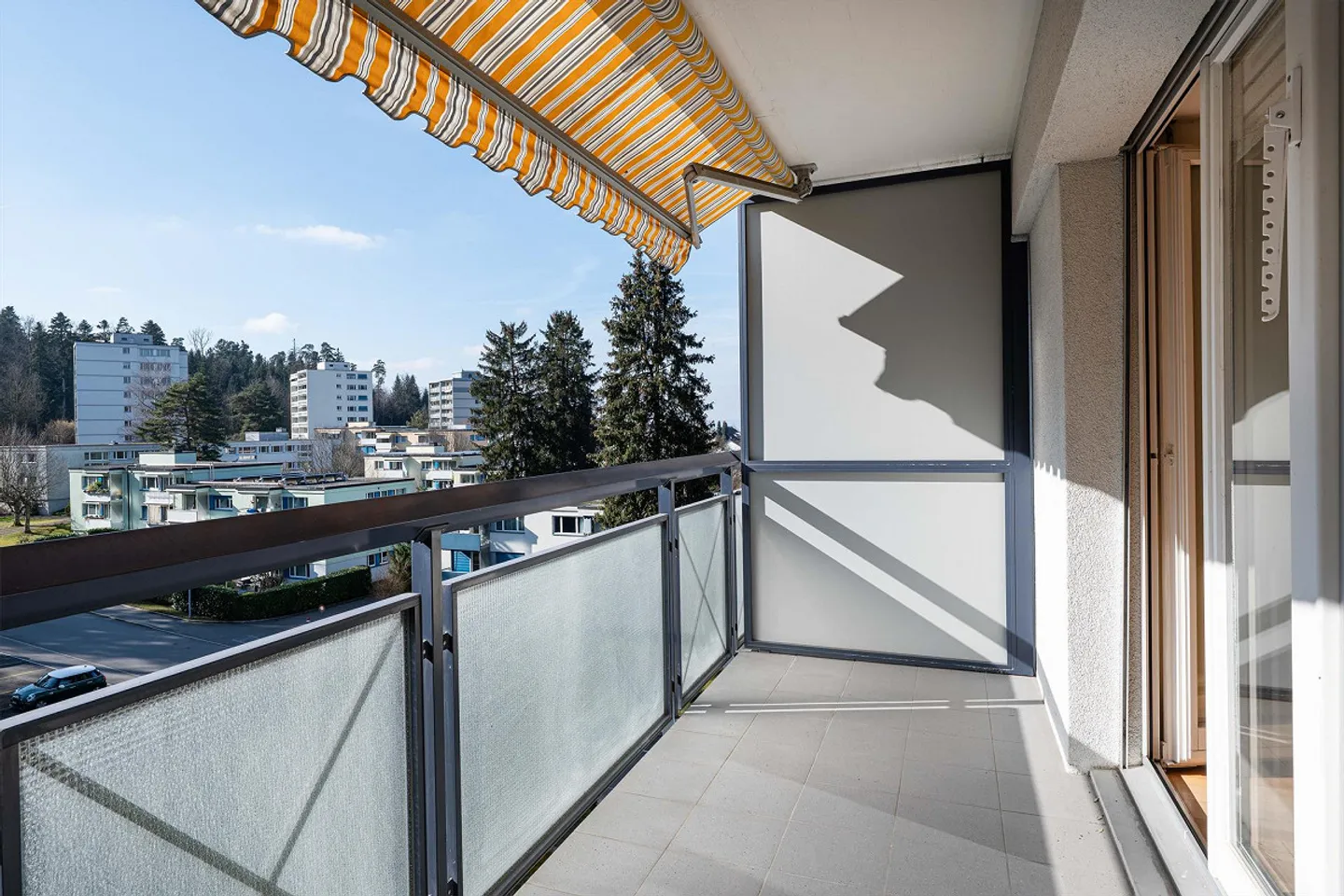 Vivere al confine della foresta con vista sul verde - Foto 10 di 13