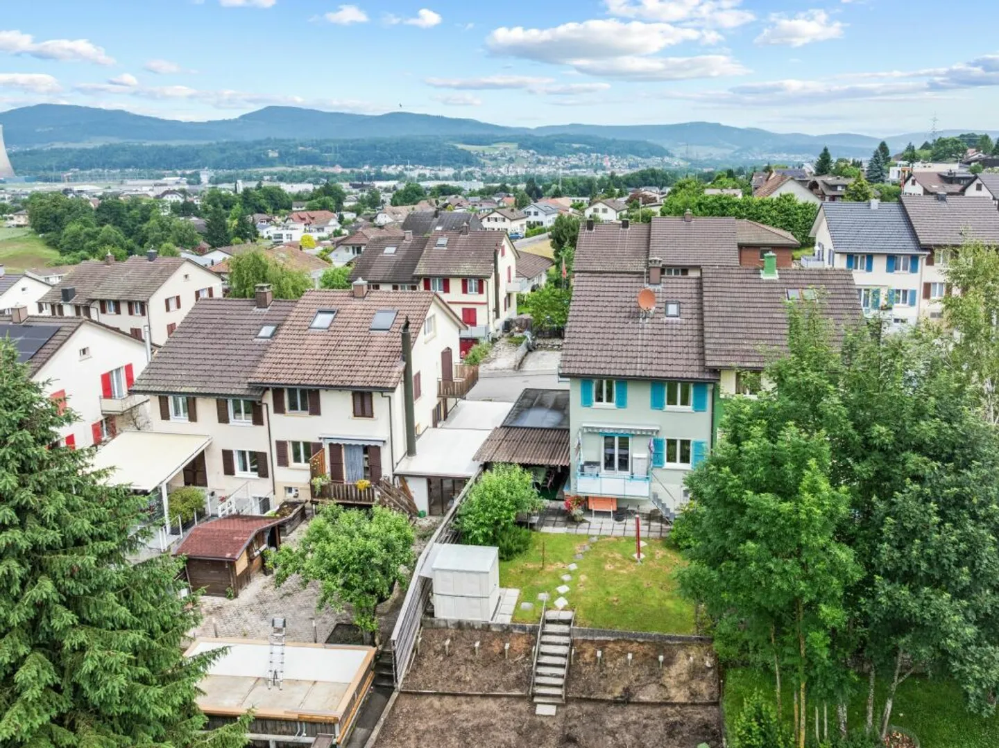Maison de ville bien entretenue avec jardin, atelier, garage et beaucoup de potentiel - Photo 18 sur 19