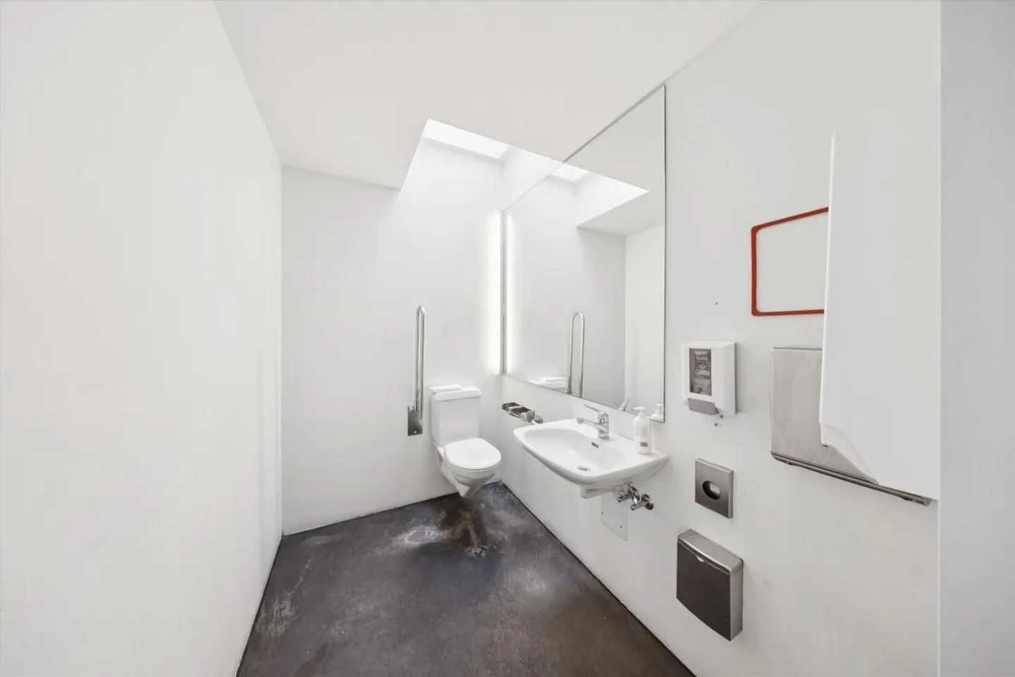 Espace Commercial Près de la Gare - Photo 9 sur 13