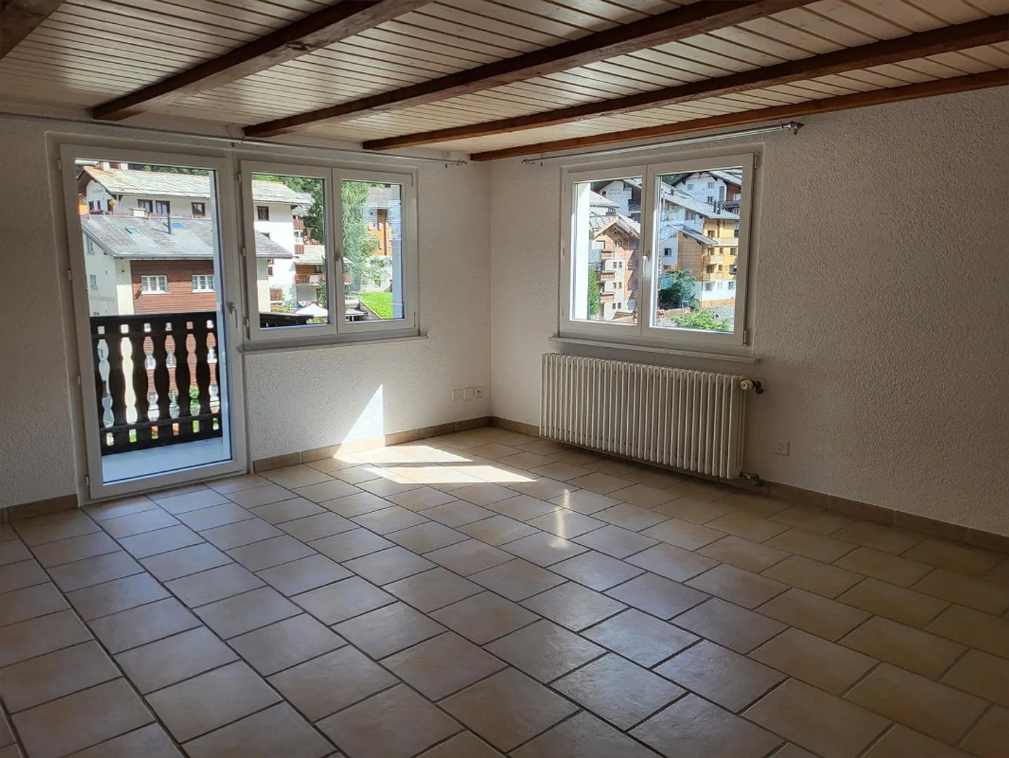 For rent from May 1, 2027 - Photo 2 of 10